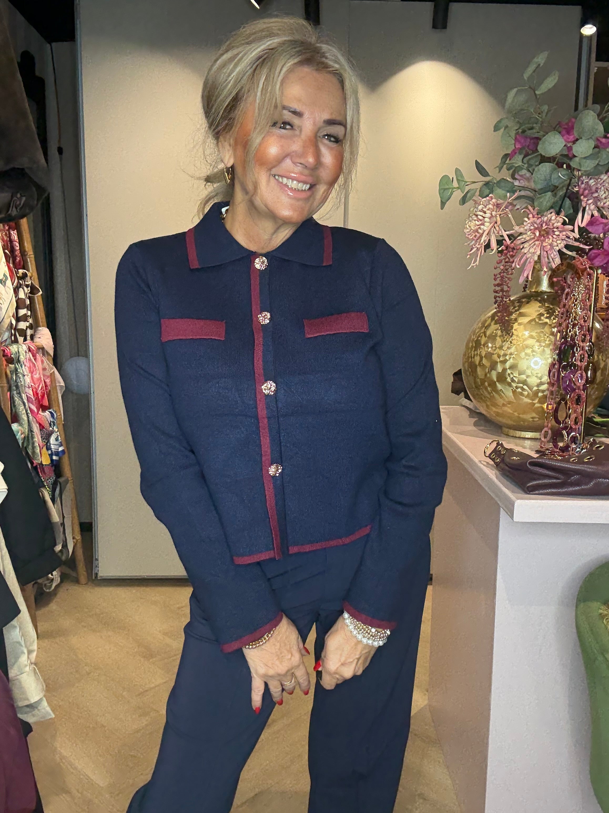 Truitje Gold Buttons Blauw Bordeaux